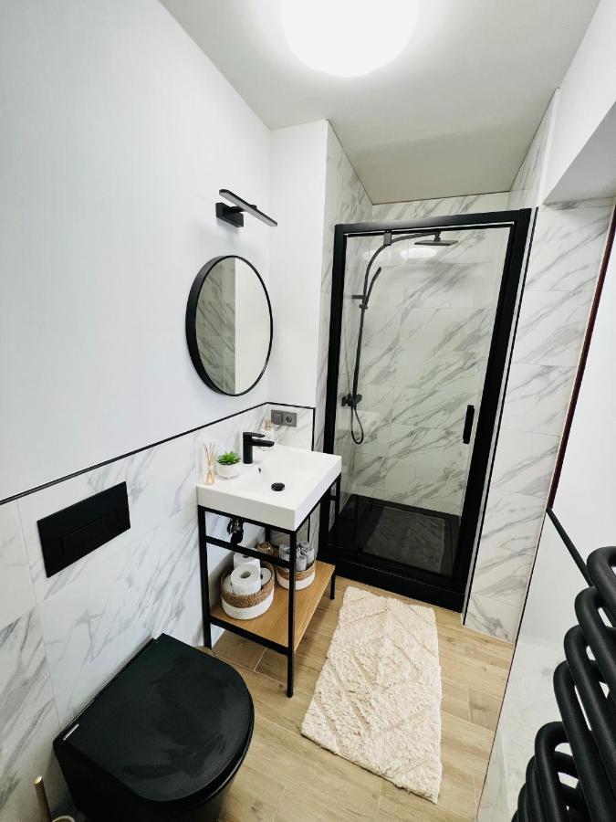 ノヴィ・タルクApartament Kolejowa 7アパートメント エクステリア 写真
